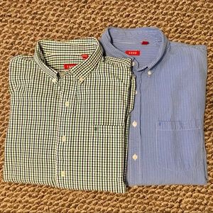 Set of 2 IZOD button down shirts size XL
